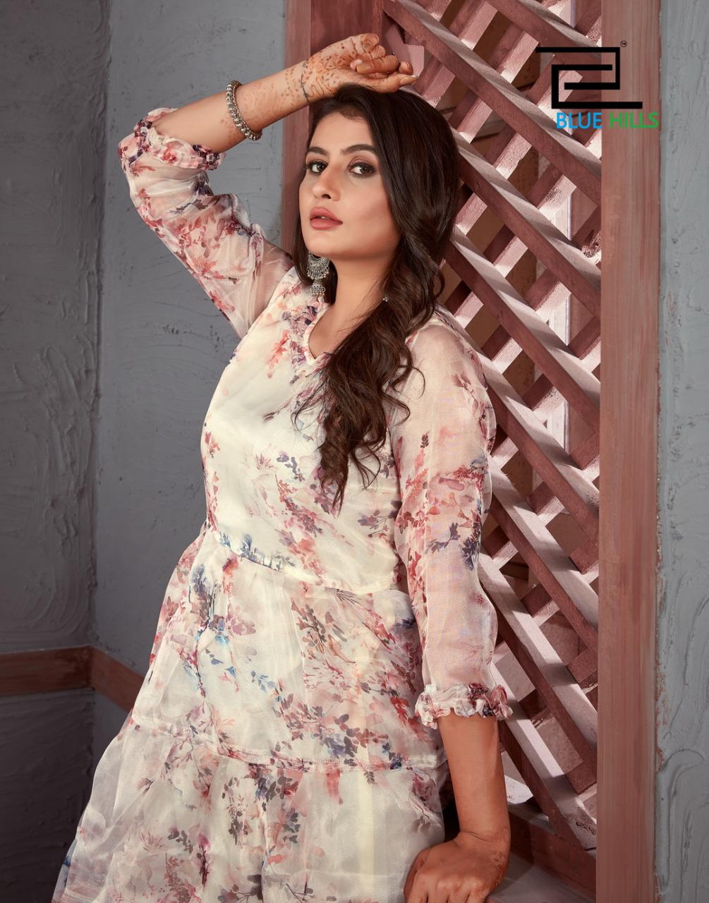 Wholesale Kurti With Bottom Poonam Dancing Queen Casual Wear Kurti With  Pant Design Catalog